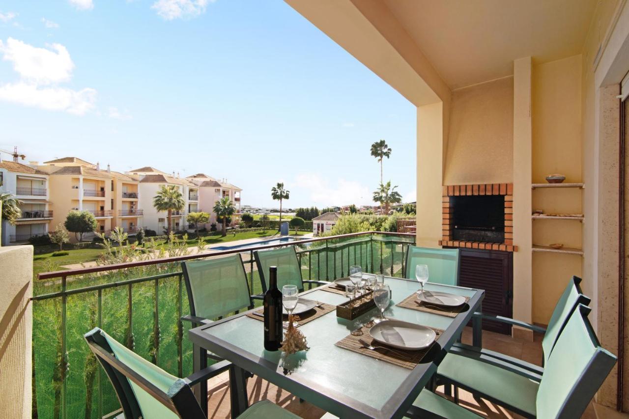 Columbus Beach Apartment Quarteira Dış mekan fotoğraf