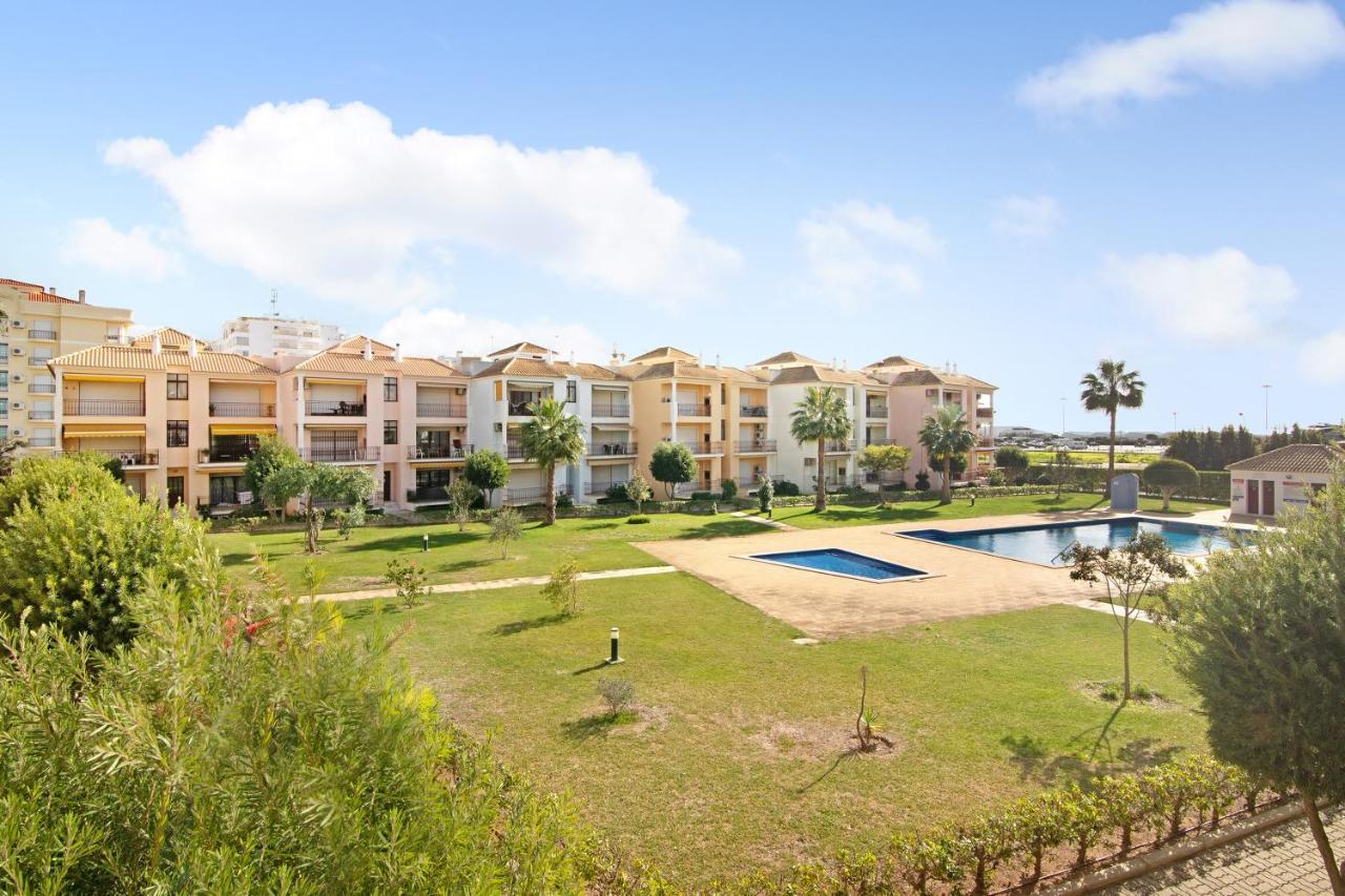 Columbus Beach Apartment Quarteira Dış mekan fotoğraf