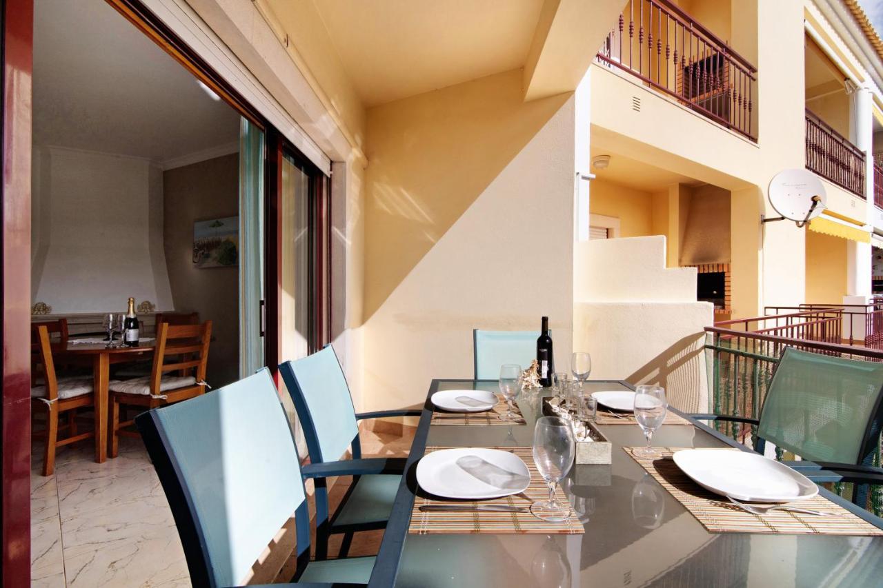 Columbus Beach Apartment Quarteira Dış mekan fotoğraf