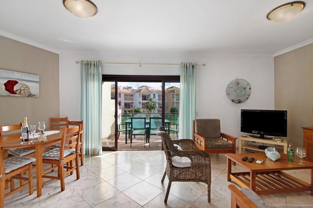 Columbus Beach Apartment Quarteira Dış mekan fotoğraf